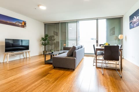 This light-filled and spacious city apartment has everything you need to for a comfortable and memorable stay in Sydney.