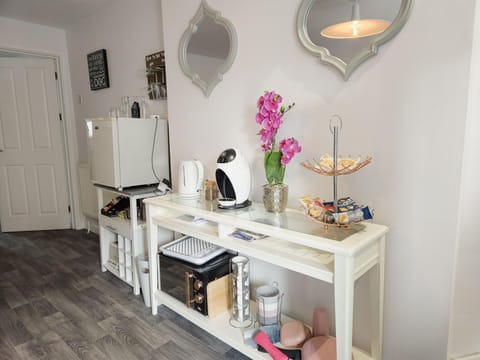 Portway Nook - 1 Bedroom Studio - Bishopston (5653)