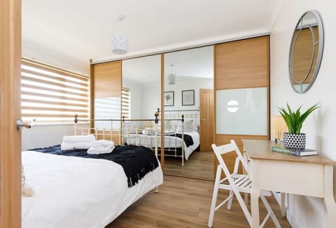 Find rest and tranquillity in one of the three well-appointed bedrooms.