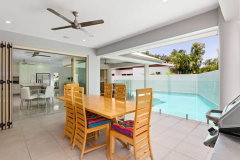 Soak up Queensland's balmy weather while dining alfresco beside the sparkling swimming pool.