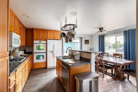 Cook with ease using the refrigerator, stove, and oven at your fingertips.