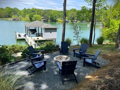 Lakeside Fire Pit