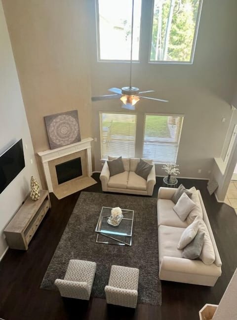 Smart TV with cable and access to streaming.