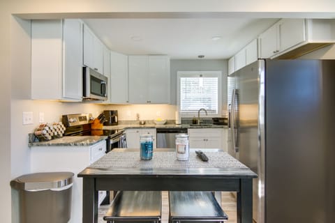 Dining Table | Dishware & Flatware | 1st Floor