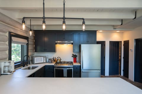 Plenty of counter space to meal prep and casual dining