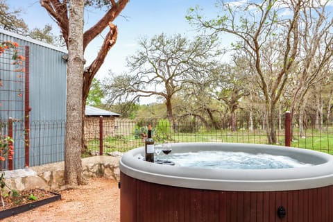 Private hot tub at the Rock House!
