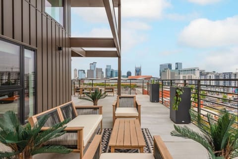 The most incredible City View you can find in an Airbnb in Nashville