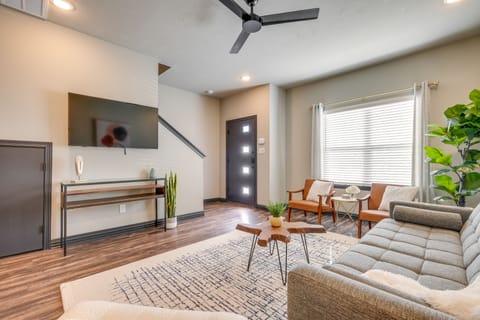 College Station Vacation Rental | 2BR | 2.5BA | Stairs Required | 1,171 Sq Ft
