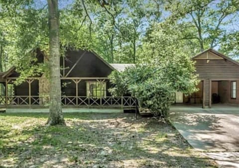 Beautiful Country Log House