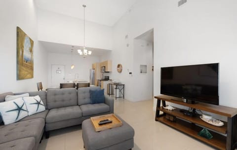 Light, airy, open floor plan and vaulted ceilings