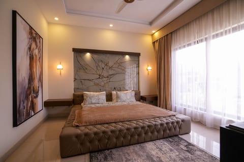 3rd Bedroom With Balcony - 1st Floor