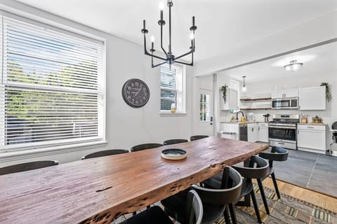 Open concept dining and kitchen