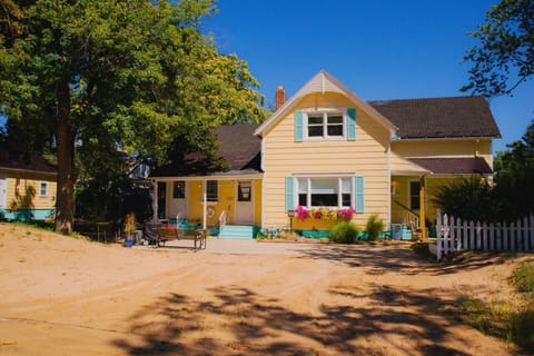 View of property from Market Street.