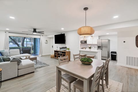 0afaed86-d44d-4144-8355-efd9b7fb96e1