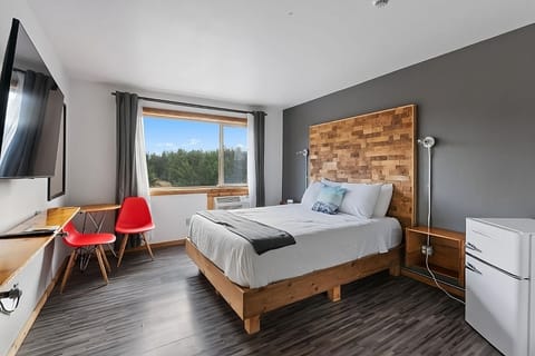 Comfortable Unit with Queen bed