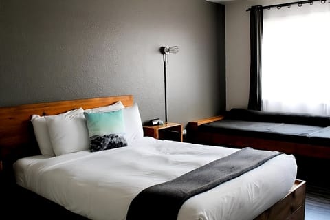 Comfortable Unit with Queen bed