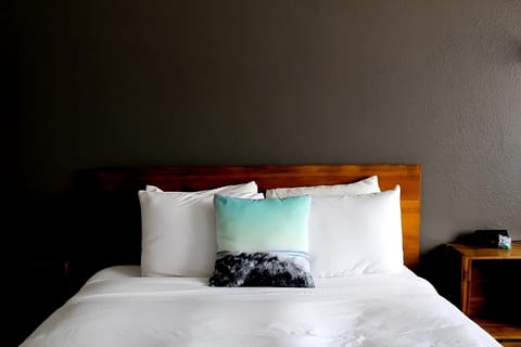 Comfortable Unit with Queen bed