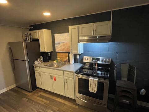 Fully stocked kitchen.