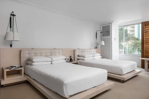 Unit with 2 Double size beds. Exact unit will be assigned upon arrival. Views, colors and decor may vary.