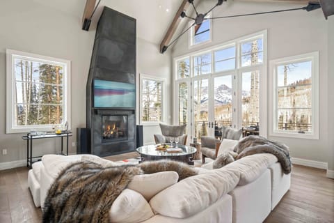 Living Room - Winter