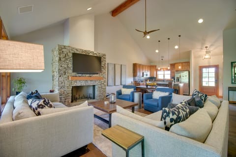 Afton Vacation Rental | 4BR | 3.5BA | Stairs Required | 2,700 Sq Ft