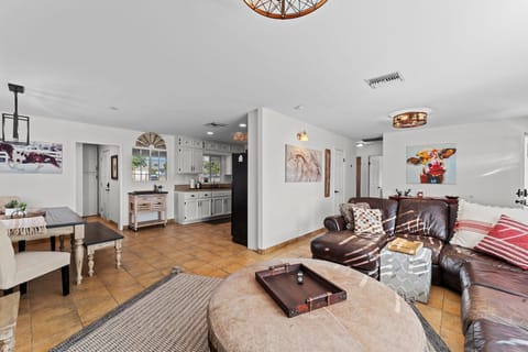 40-web-or-mls-2023-10-12 21.52