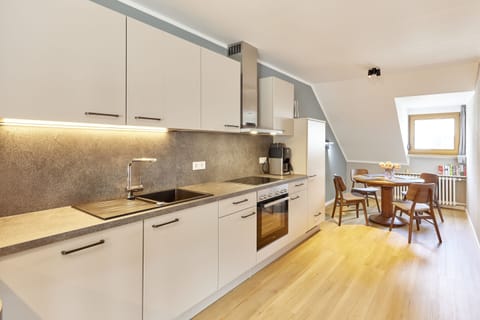 kitchen apartment Cabinett