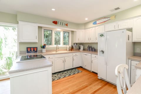 15 Wren Drive - Kitchen