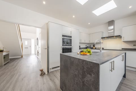 Ground floor: Entering the open-living area from the entrance hallway
