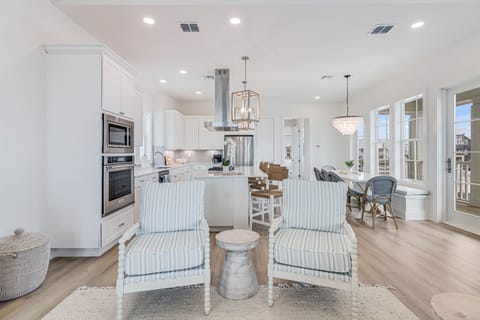 Living Room, 2nd Floor