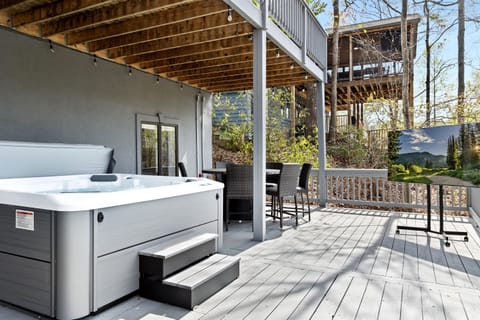 Hot tub on back deck