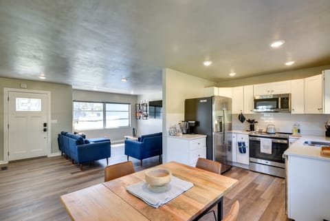 DeLand Vacation Rental | 3BR | 2BA | 1,146 Sq Ft | 3 Steps Required