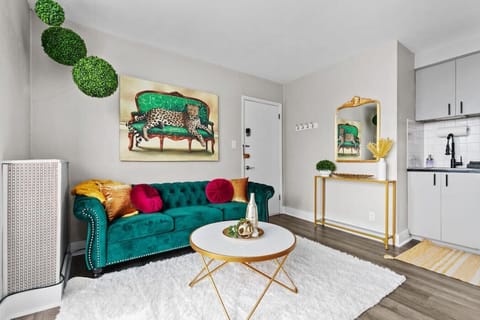 Open concept and a warm space ~ your home away from home!