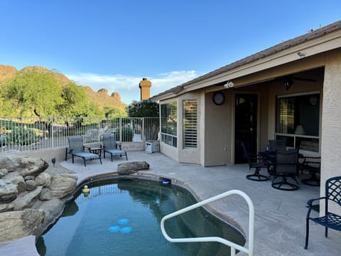 Pool/hottub and heated outdoor dining area