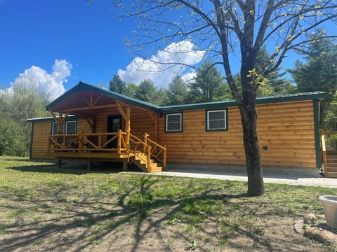 Newly Renovated Cabin