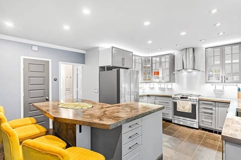 A64e5cff a328 41d3 a72c 785de24338d4