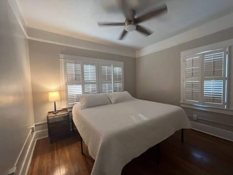 Bedroom King (1)