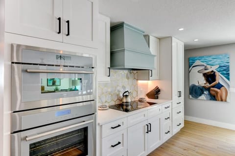 HIGH END kitchen equipment!