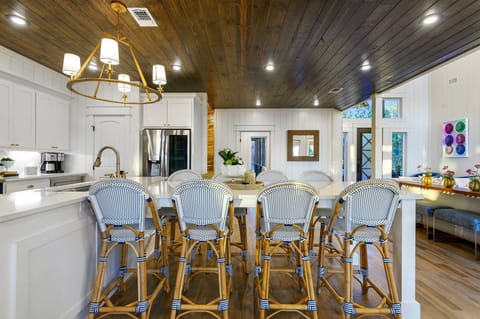 This extended island seats 8!