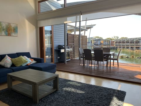 Villa 91 South Shores Resort Normanville - with lagoon outlook