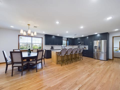 Primary Floor Kitchen