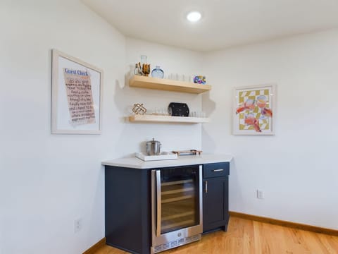 Butlers Corner, Primary Kitchen