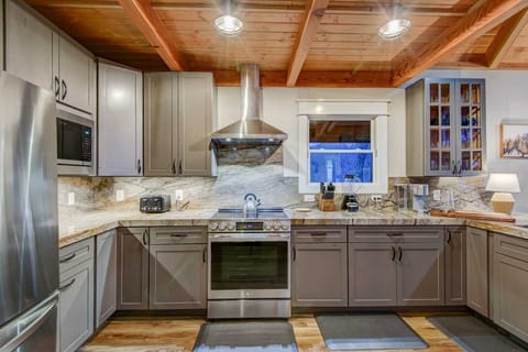 State-of-the-Art Gourmet Kitchen with Stainless Appliances