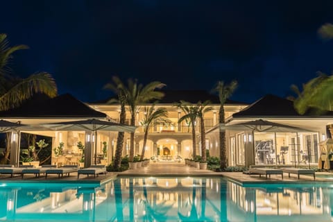 Playa Serena 19 - One of a kind mansion with full service staff, spa, and gym (5119)