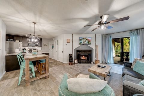 Cozy River View condo with electric fireplace