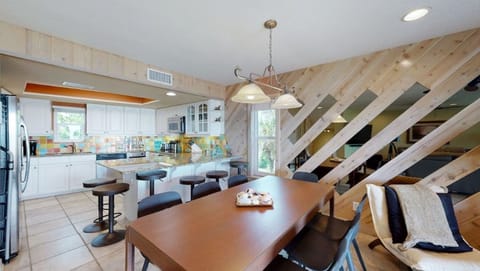 Dining Table that Seats 8