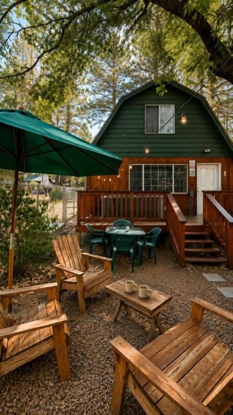 Step into this charming cabin with true big bear character, your cozy stay near laundry facilities, local bar and grill, skate park, and hiking trails.