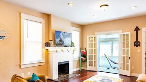 The time you spend on these cozy sofas, watching your favourite shows, will become a treasured memory of your vacation.

