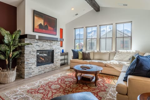 Living Room - Couch, Gas Fireplace