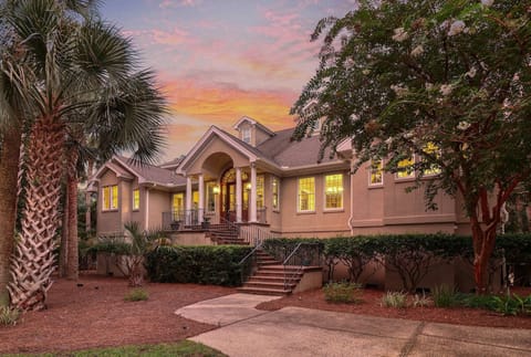 Front Exterior of Home